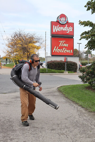 commercial grounds maintenance company Toronto 29