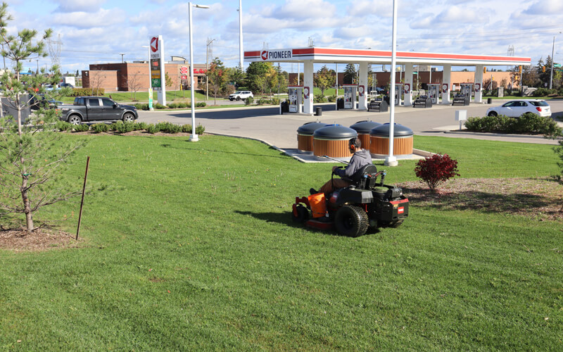 Commercial Landscaping Near Richmond Hill Ontario